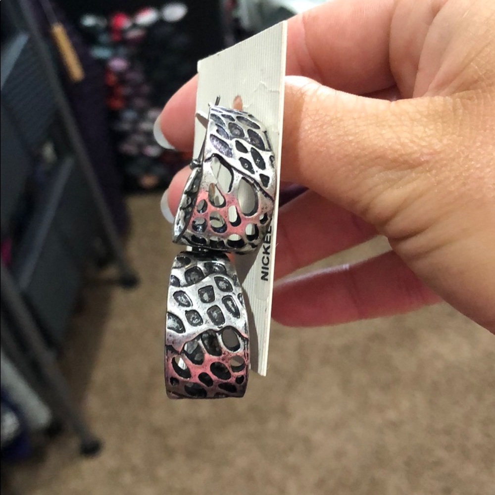 Silver tone hoop earrings